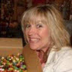 Meet your Posher, Debbie